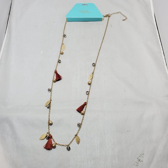 Spring Street orange fringe tassel with gold disco ball and leaf necklace - Picture 4 of 8